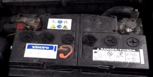 Is Trickle charger bad for car battery